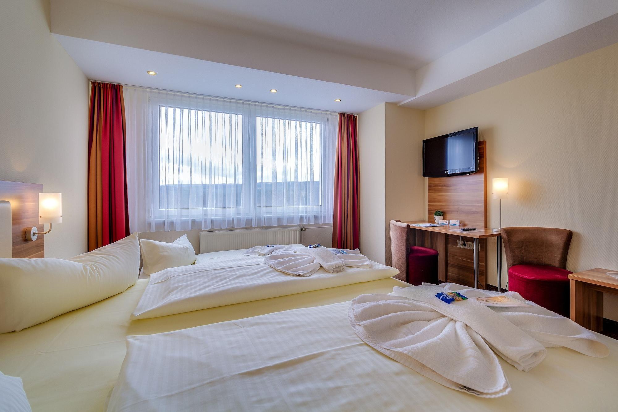 Ferien Hotel Rennsteigblick Фридрихрода Екстериор снимка