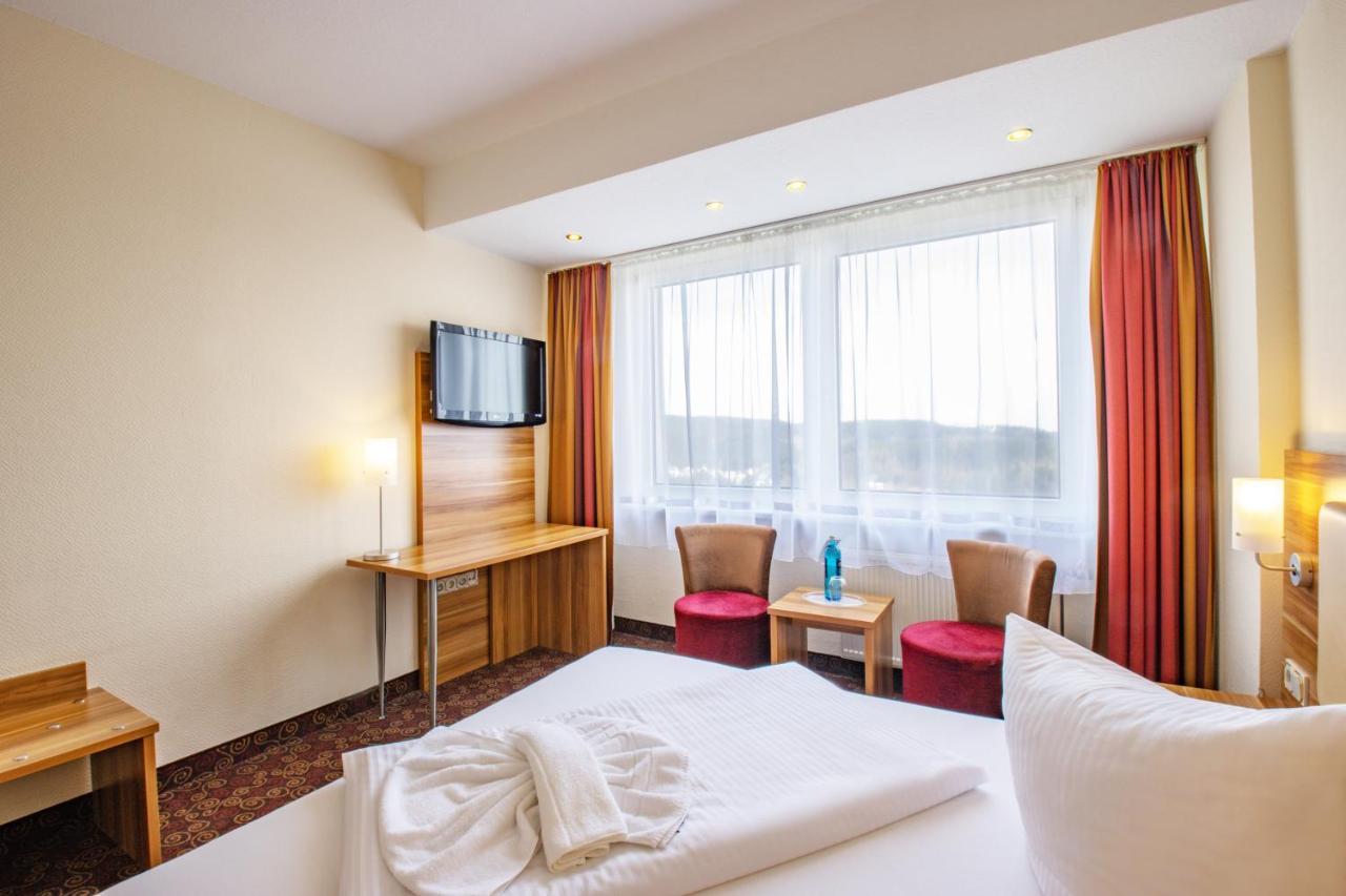 Ferien Hotel Rennsteigblick Фридрихрода Екстериор снимка