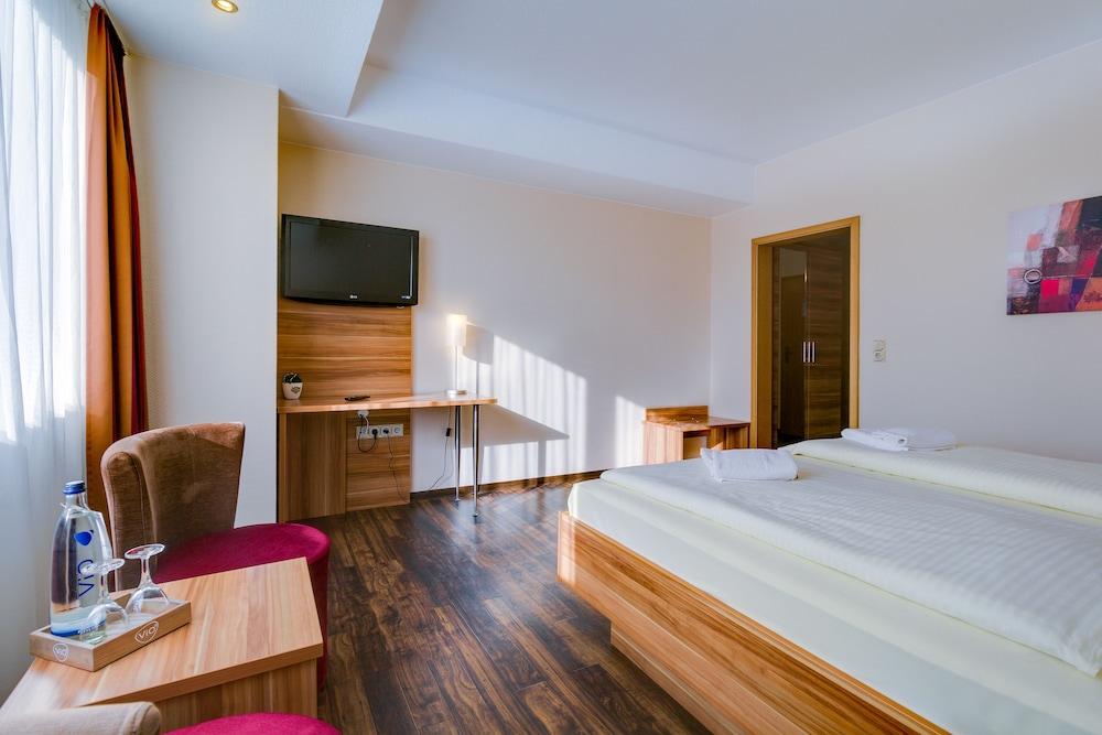 Ferien Hotel Rennsteigblick Фридрихрода Екстериор снимка