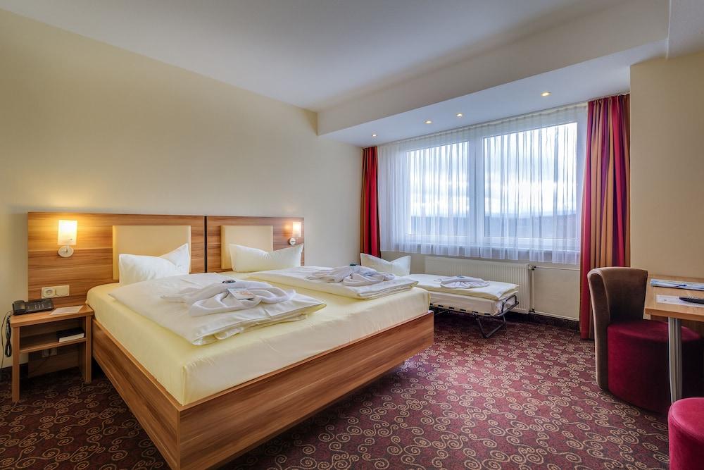 Ferien Hotel Rennsteigblick Фридрихрода Екстериор снимка